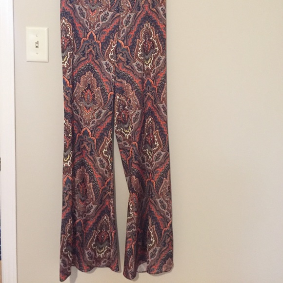 Set - Picture 3 of 10